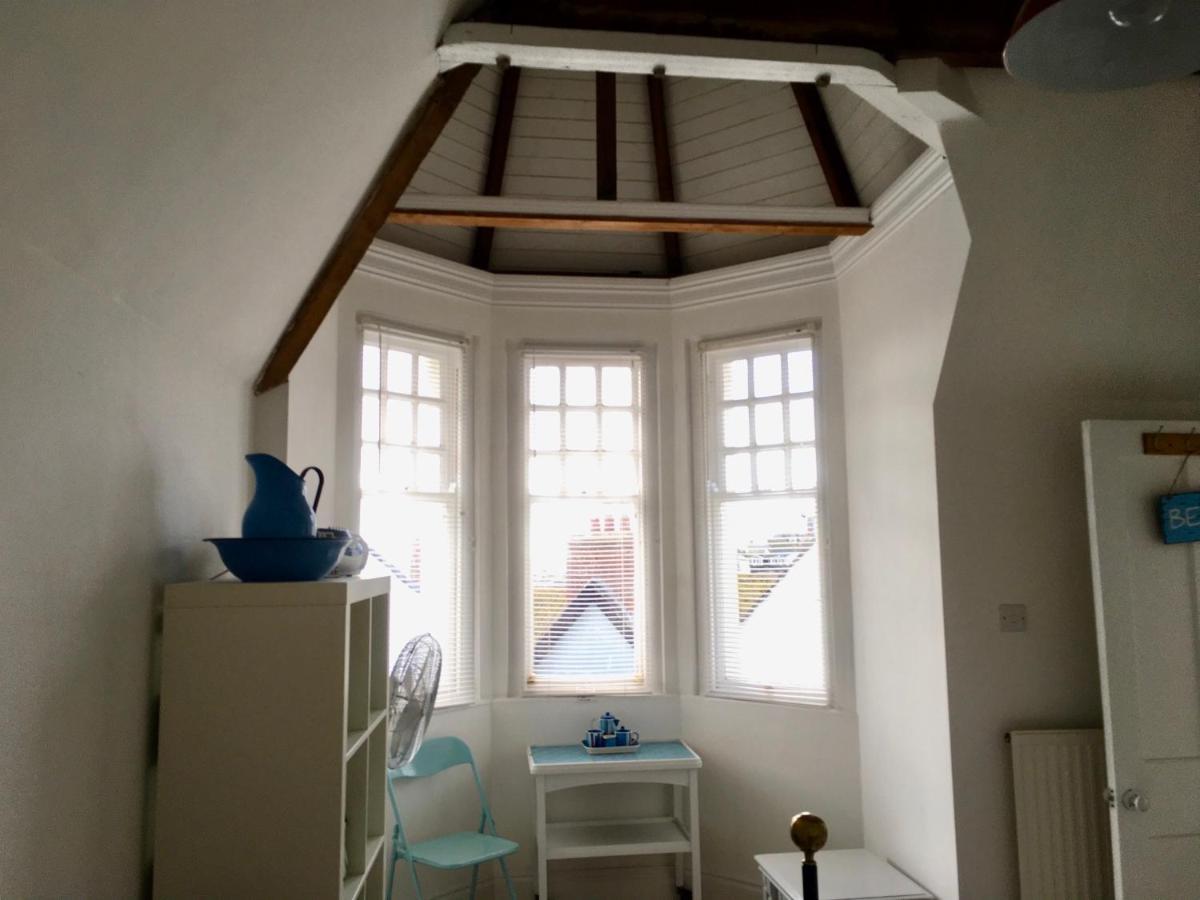 Lyme Regis Renovated Period Seaside Flat Διαμέρισμα Εξωτερικό φωτογραφία
