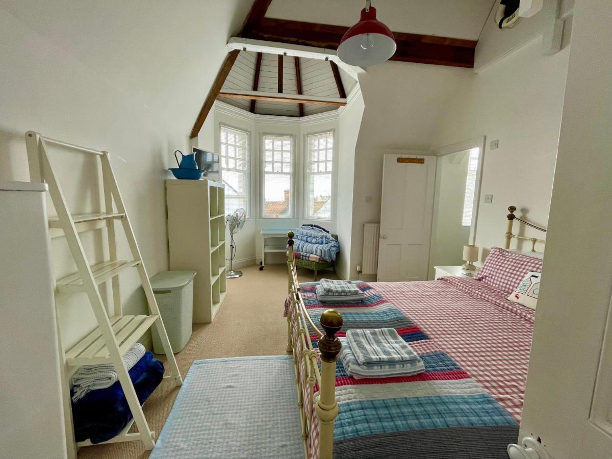 Lyme Regis Renovated Period Seaside Flat Διαμέρισμα Εξωτερικό φωτογραφία